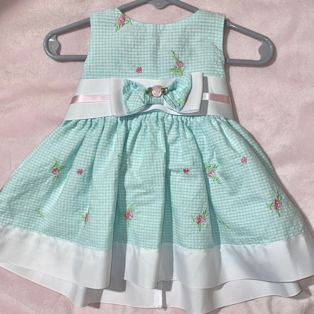 Little girl’s dress